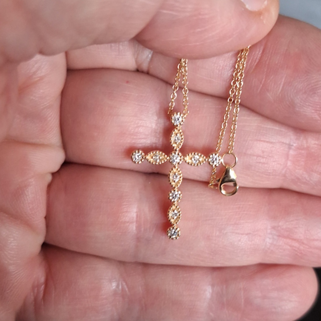 14kt Cross 034ct Genuine Diamonds Cross Pendant 14kt Yellow Gold